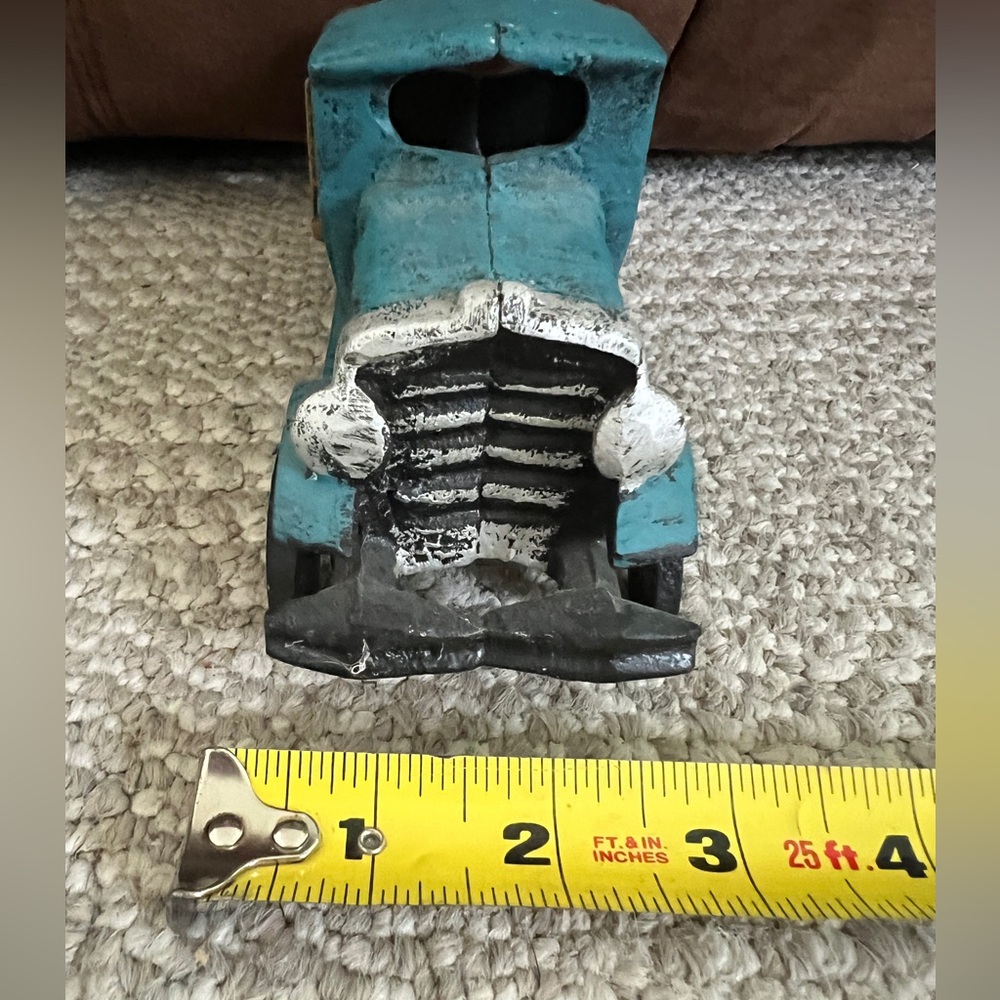 Vintage Taniaw Cast Iron Open Bed Truck, 8 1/2" Long Large Spoke Wheels, 2.9lbs - Picture 10 of 12